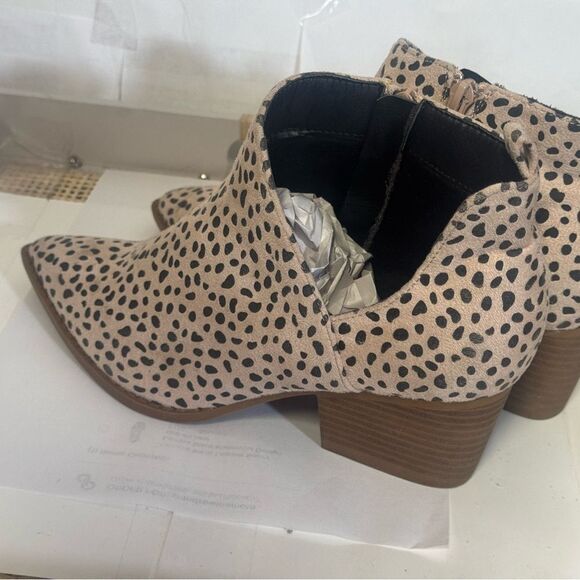 Jolie Black and Cream Heeled Boots size 8 good condition - Picture 4 of 7